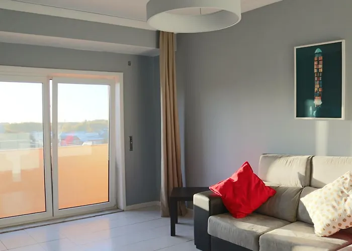 Сomfortable Apartments And Free Garage Parking